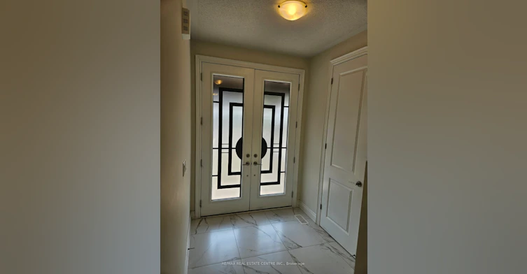 18 Gladmary Drive, Brampton, ON, L6Y 6K9 - 3