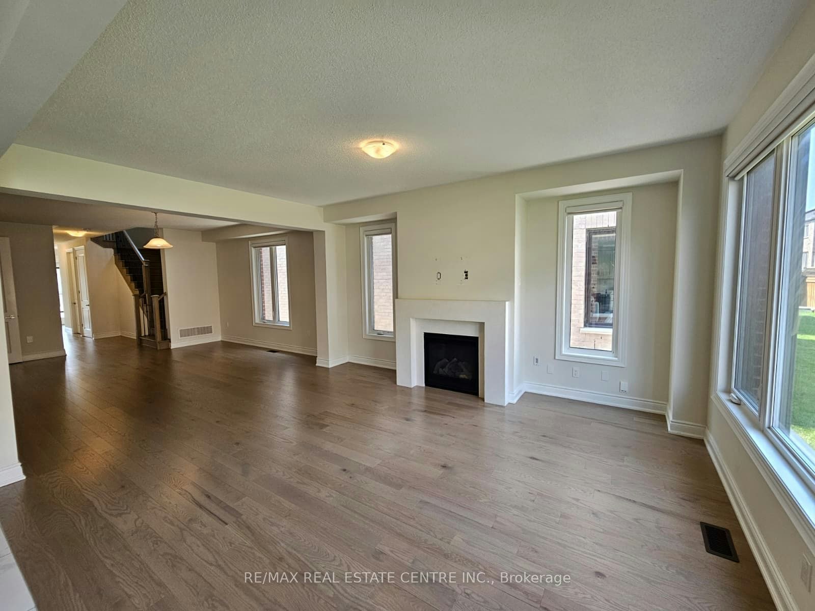 18 Gladmary Drive, Brampton, ON, L6Y 6K9 - 11
