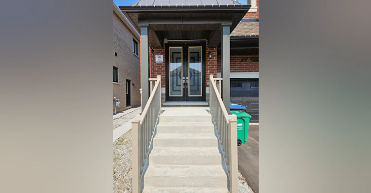 18 Gladmary Drive, Brampton, ON, L6Y 6K9 - 2