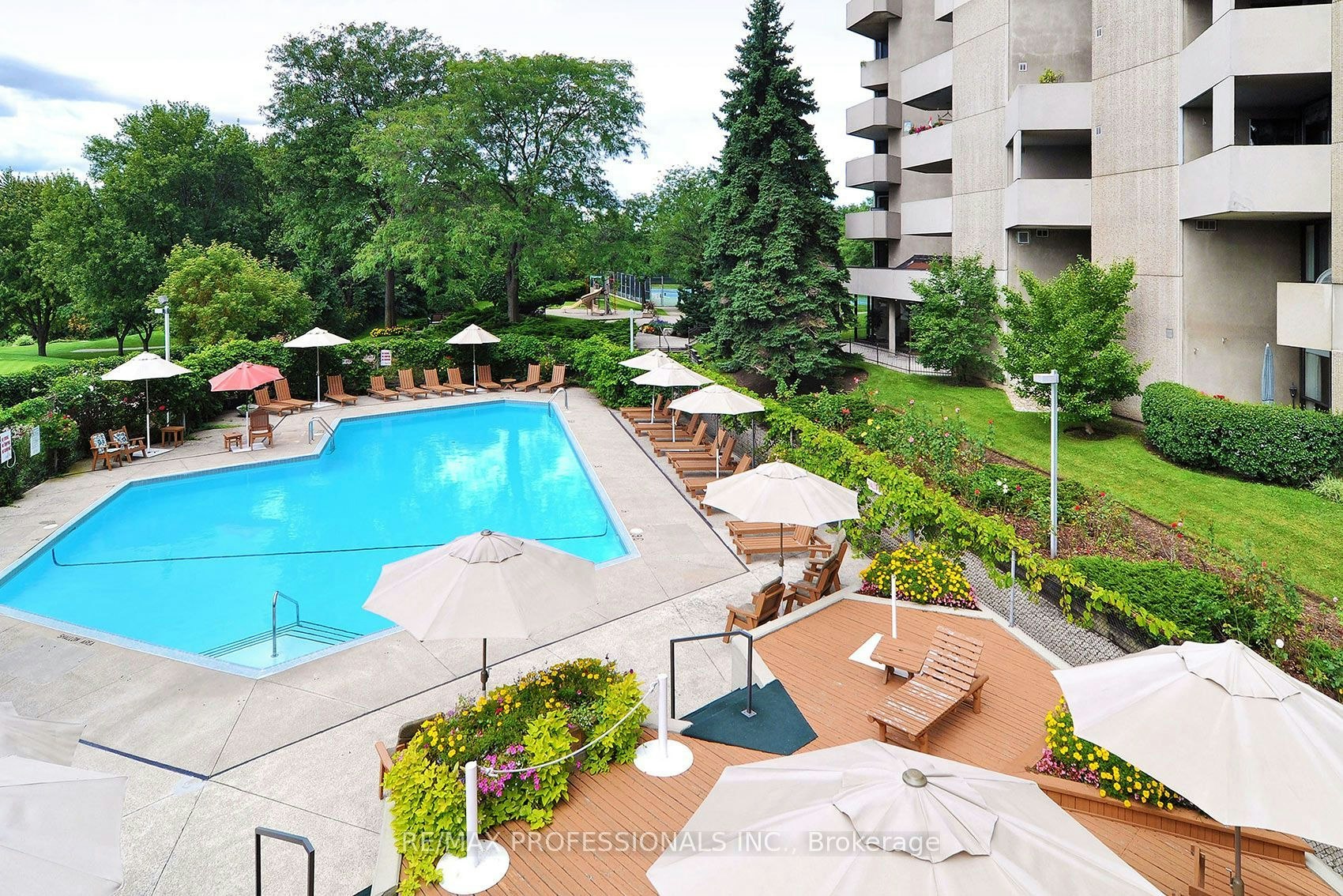 B1-284 Mill Road, Toronto, ON, M9C 4W6 - 26