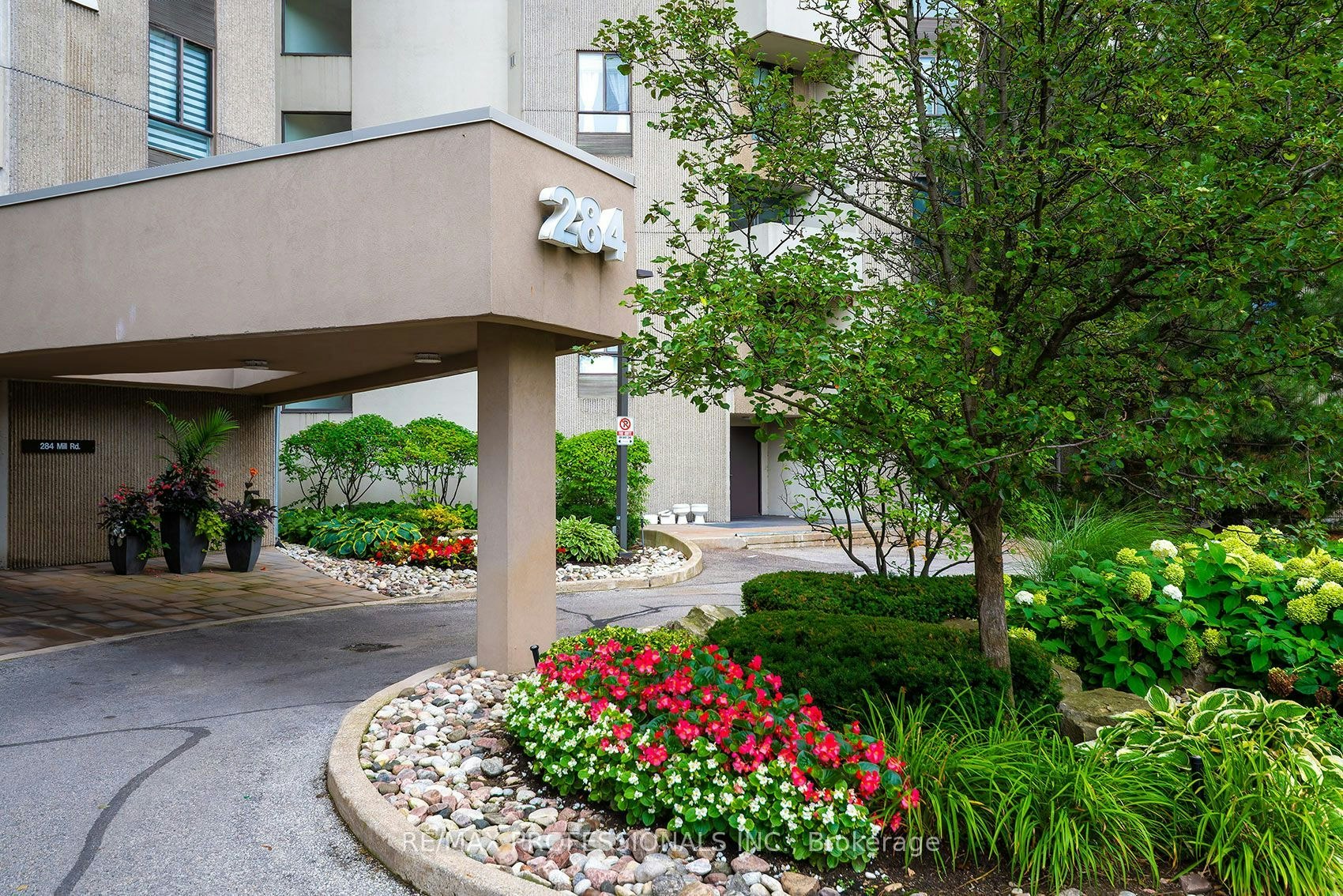 B1-284 Mill Road, Toronto, ON, M9C 4W6