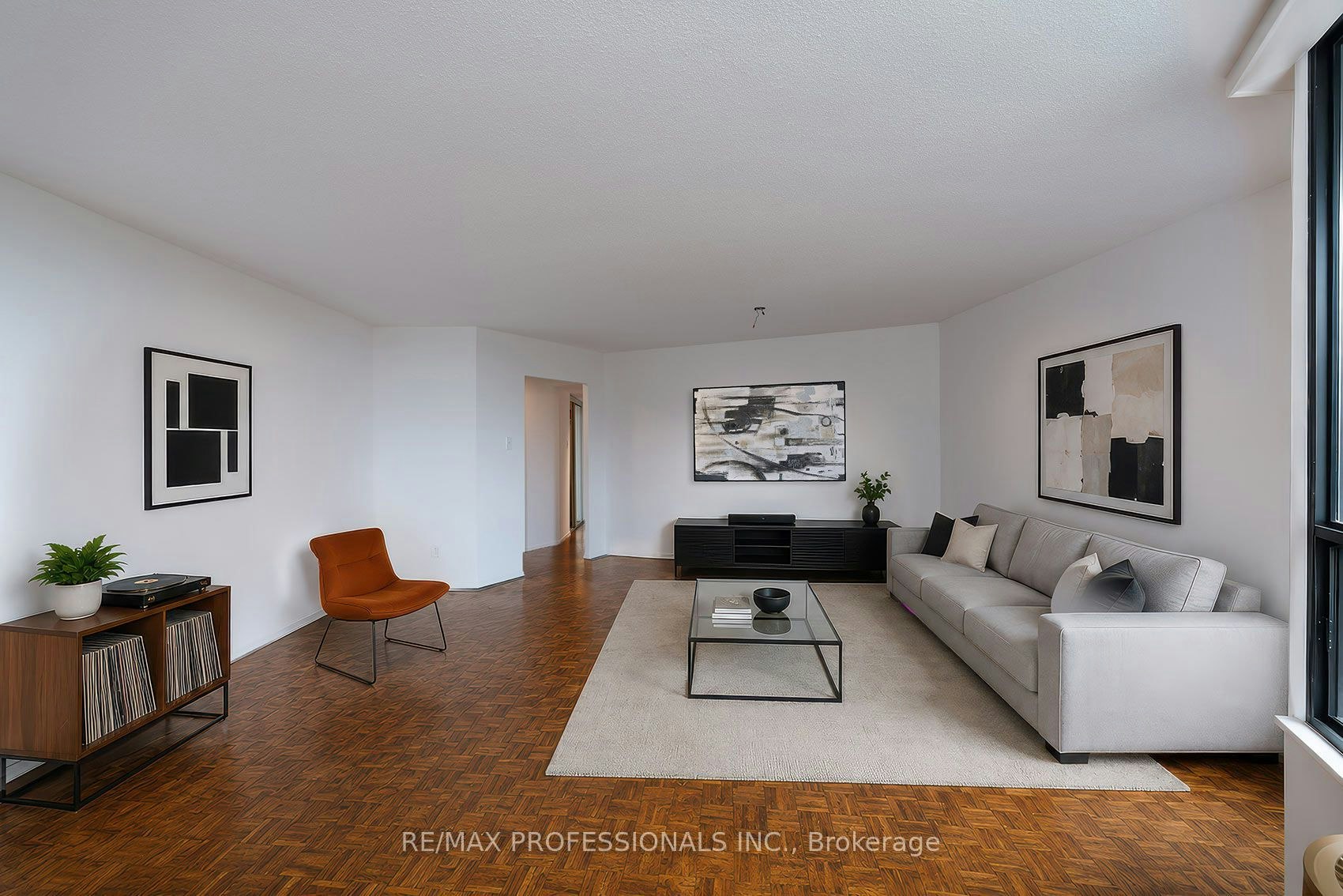 B1-284 Mill Road, Toronto, ON, M9C 4W6 - 6