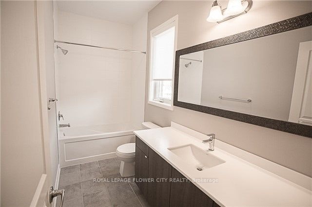 220 Huguenot Road, Oakville, ON, L6H 0L6 - 16