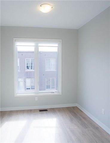 220 Huguenot Road, Oakville, ON, L6H 0L6 - 14
