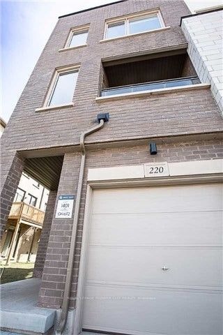 220 Huguenot Road, Oakville, ON, L6H 0L6