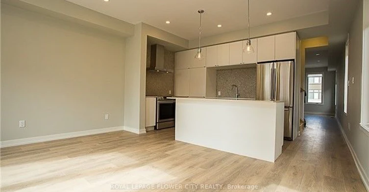 220 Huguenot Road, Oakville, ON, L6H 0L6 - 8