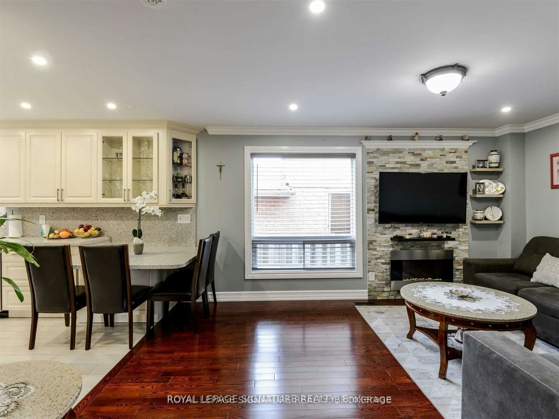6222 Fullerton Crescent, Mississauga, ON, L5N 3A4 - 5