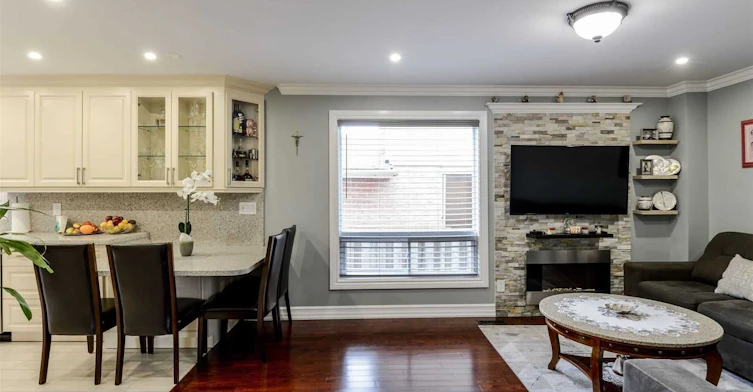 6222 Fullerton Crescent, Mississauga, ON, L5N 3A4 - 5