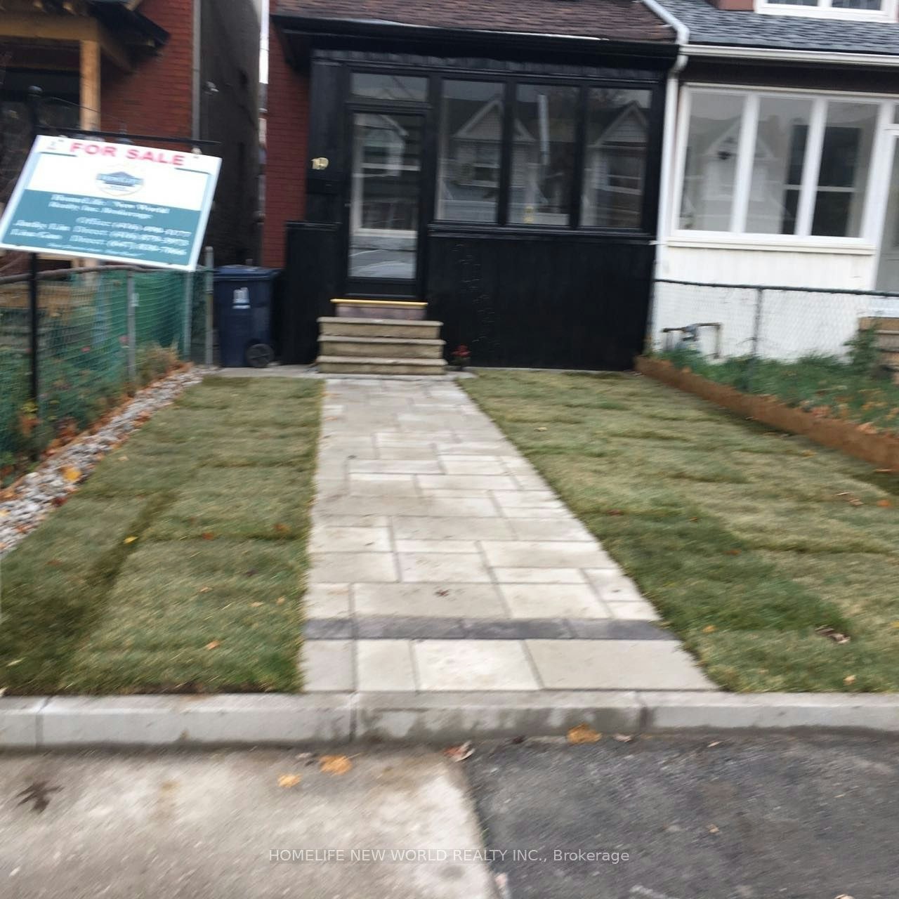 19 Britannia Avenue, Toronto, ON, M6N 3T6 - 24