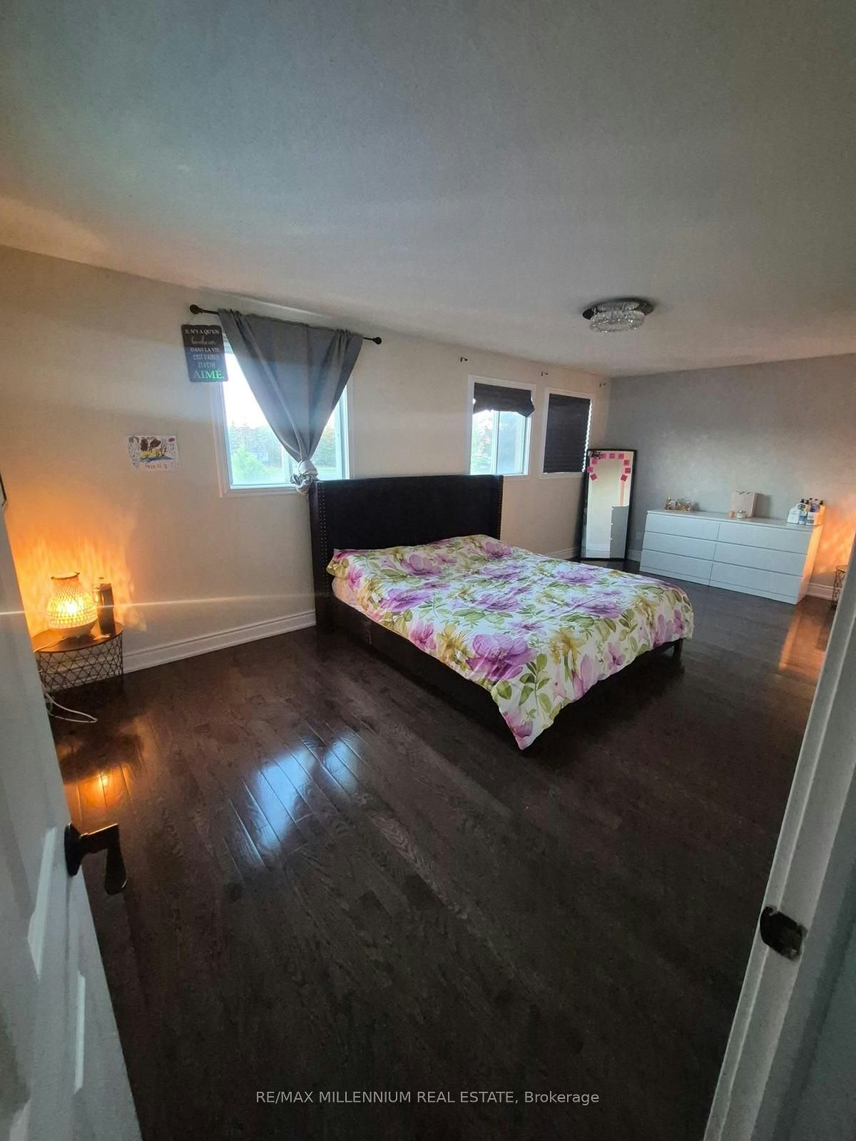 90 Whitehaven Drive, Brampton, ON, L6Z 2R8 - 5