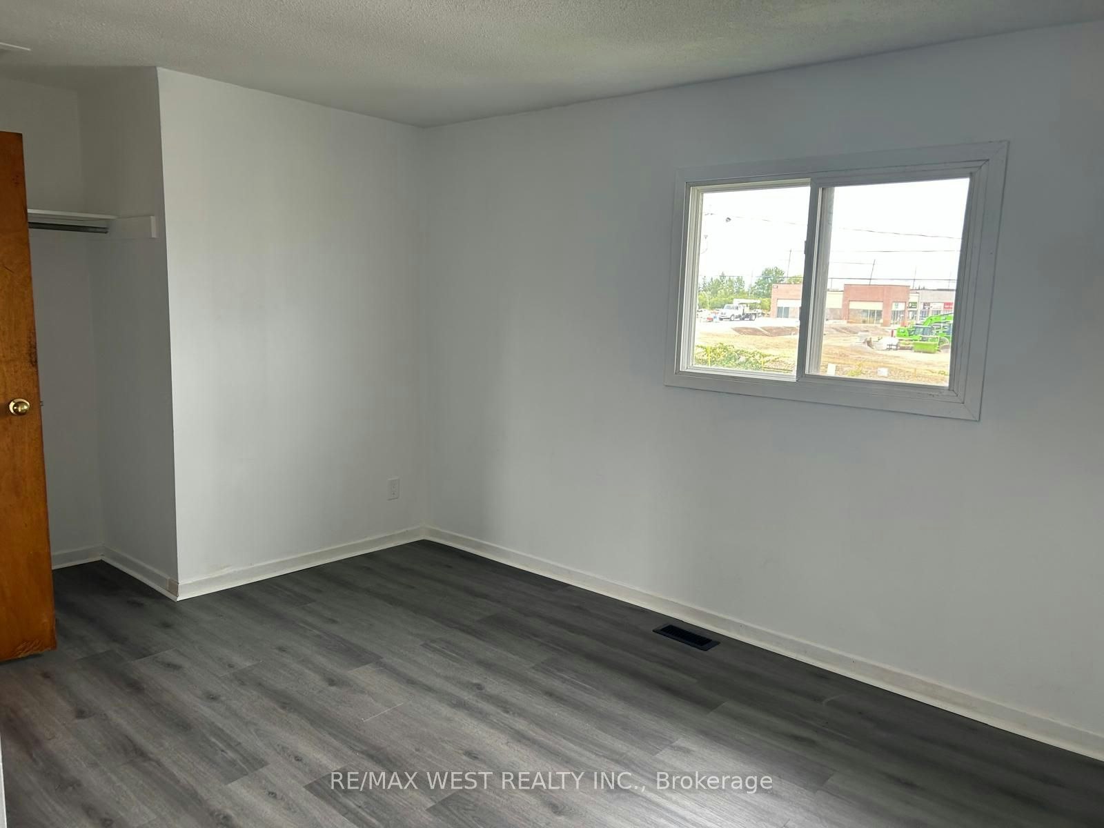 11850 Airport Road, Brampton, ON, L6R 0C7 - 4