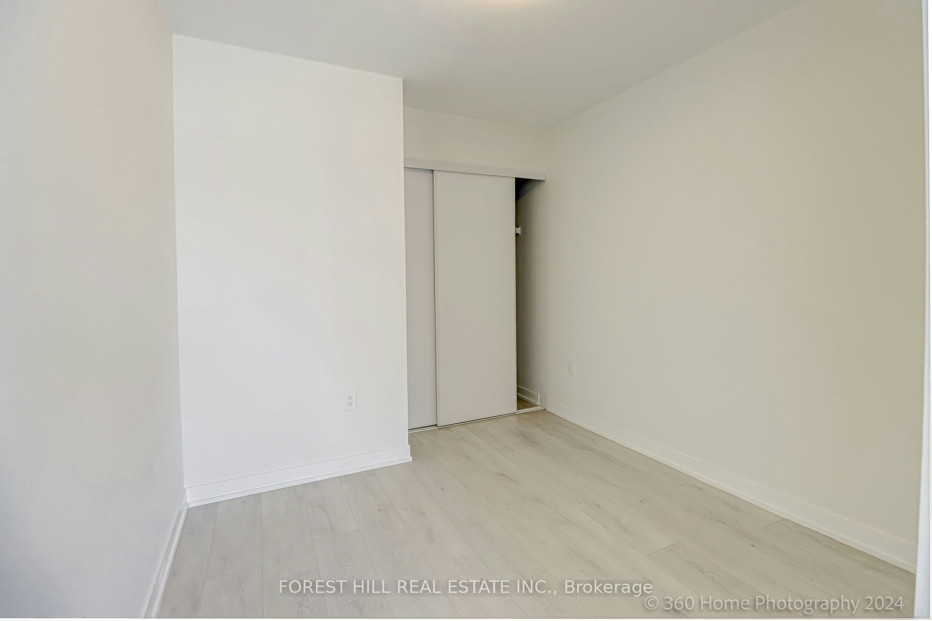 305-3401 Ridgeway Drive, Mississauga, ON, L5L 0B9 - 15