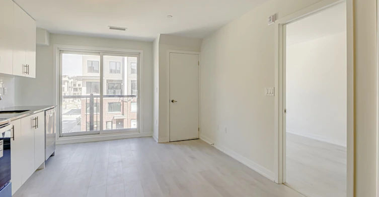 305-3401 Ridgeway Drive, Mississauga, ON, L5L 0B9 - 11
