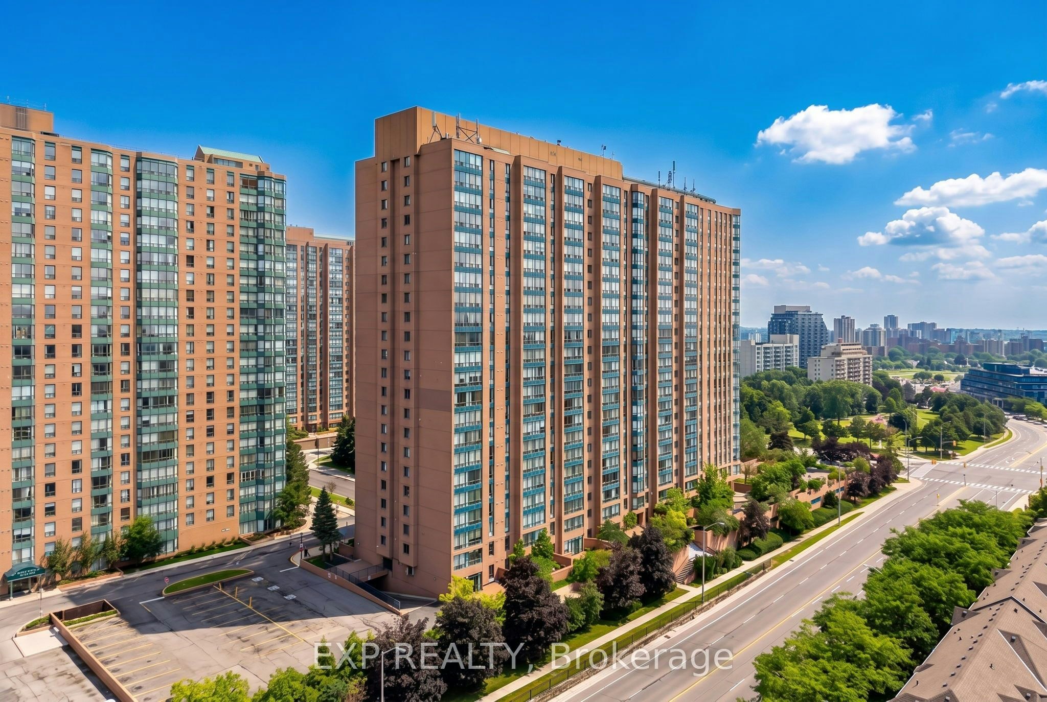 1114-155 Hillcrest Avenue, Mississauga, ON, L5B 3Z2