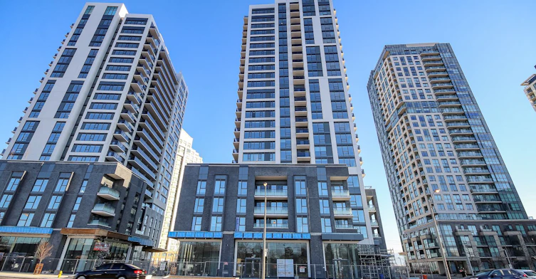 910-30 Samuel Wood Way, Toronto, ON, M9B 1B1
