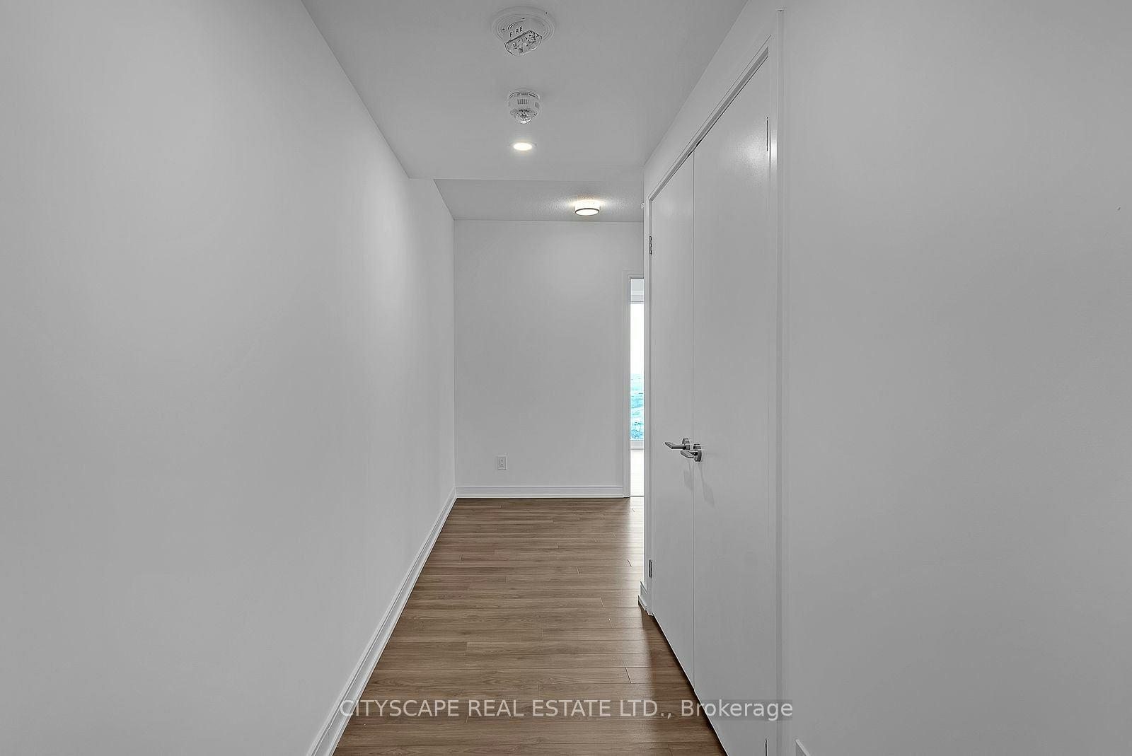 910-30 Samuel Wood Way, Toronto, ON, M9B 1B1 - 2