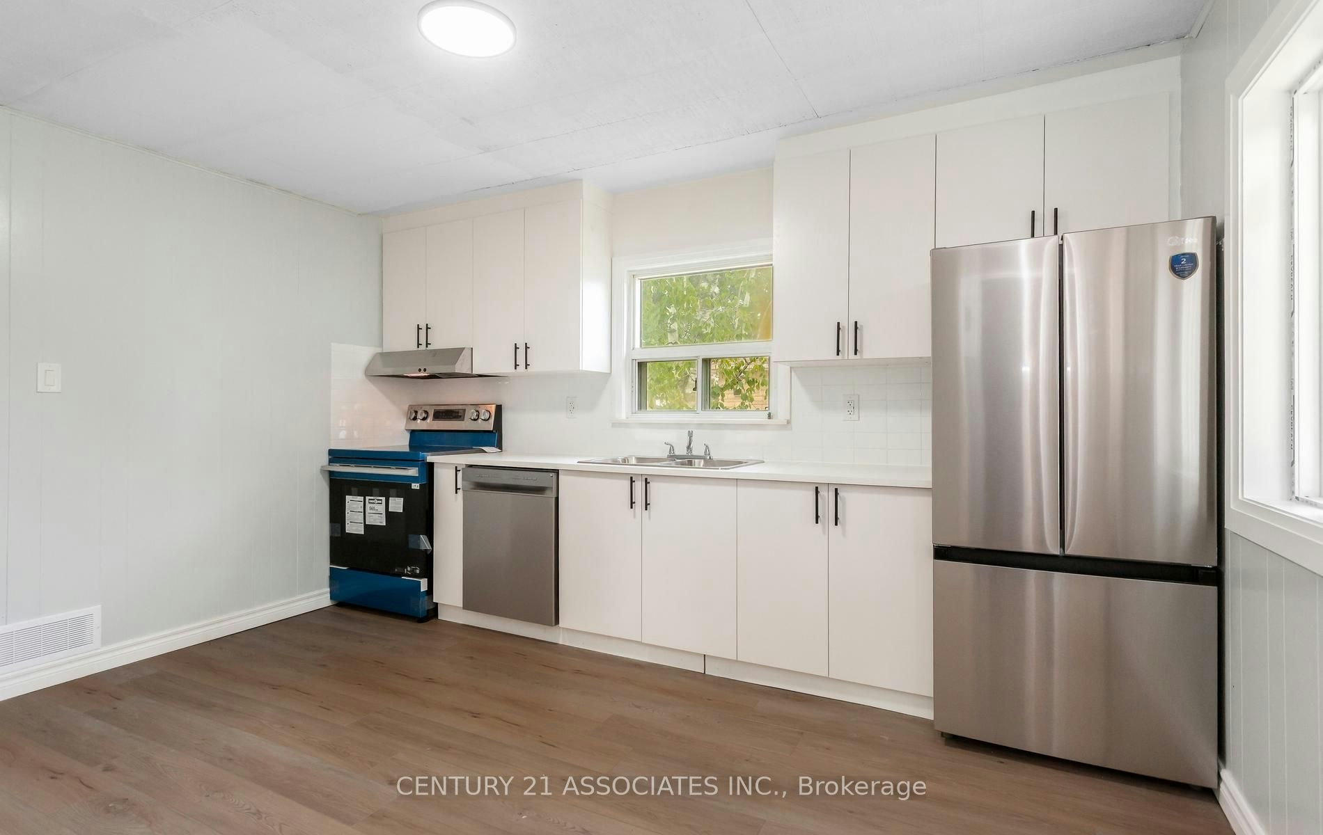 48 King Street, Halton Hills, ON, L7G 2G4 - 14