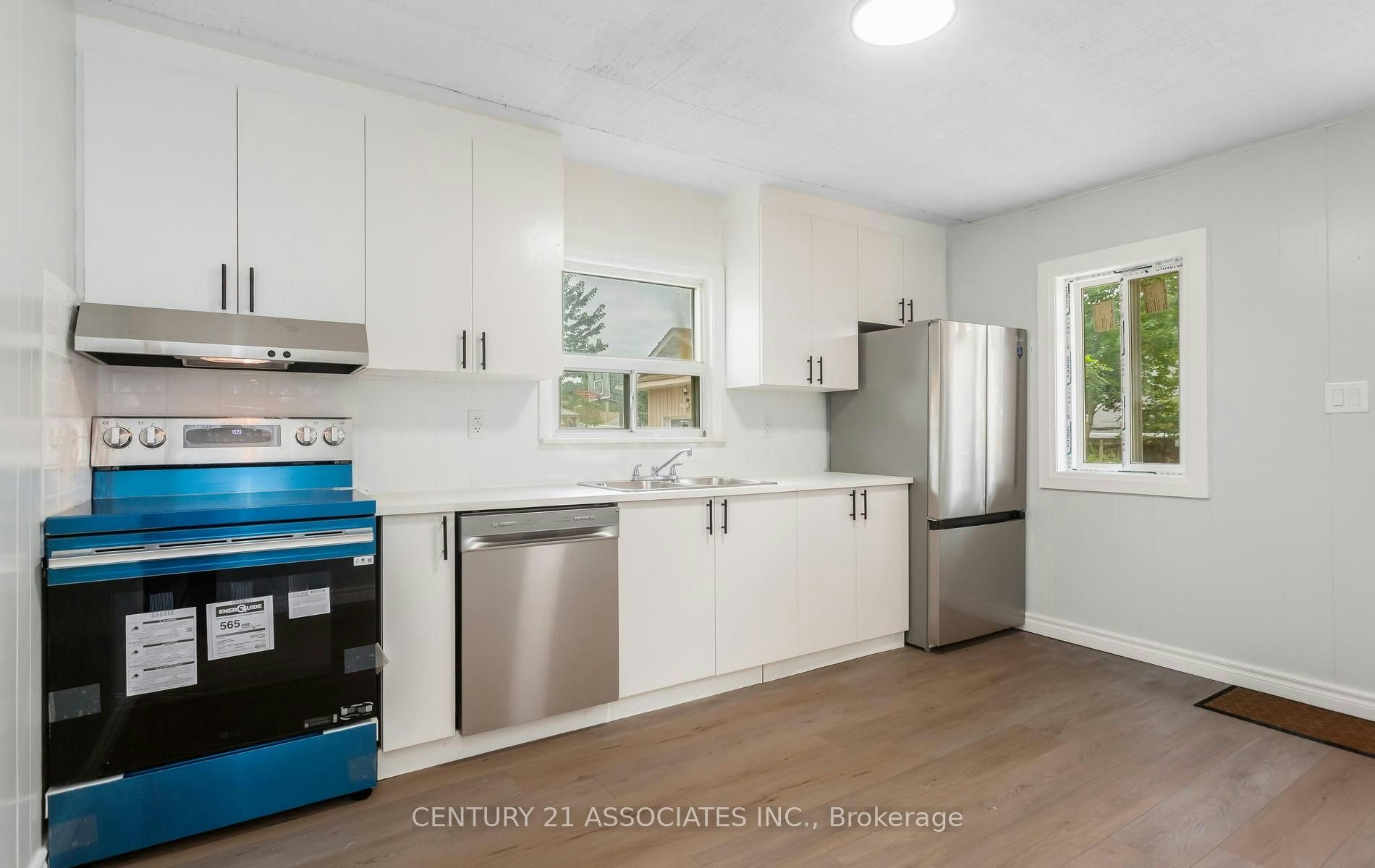 48 King Street, Halton Hills, ON, L7G 2G4 - 13