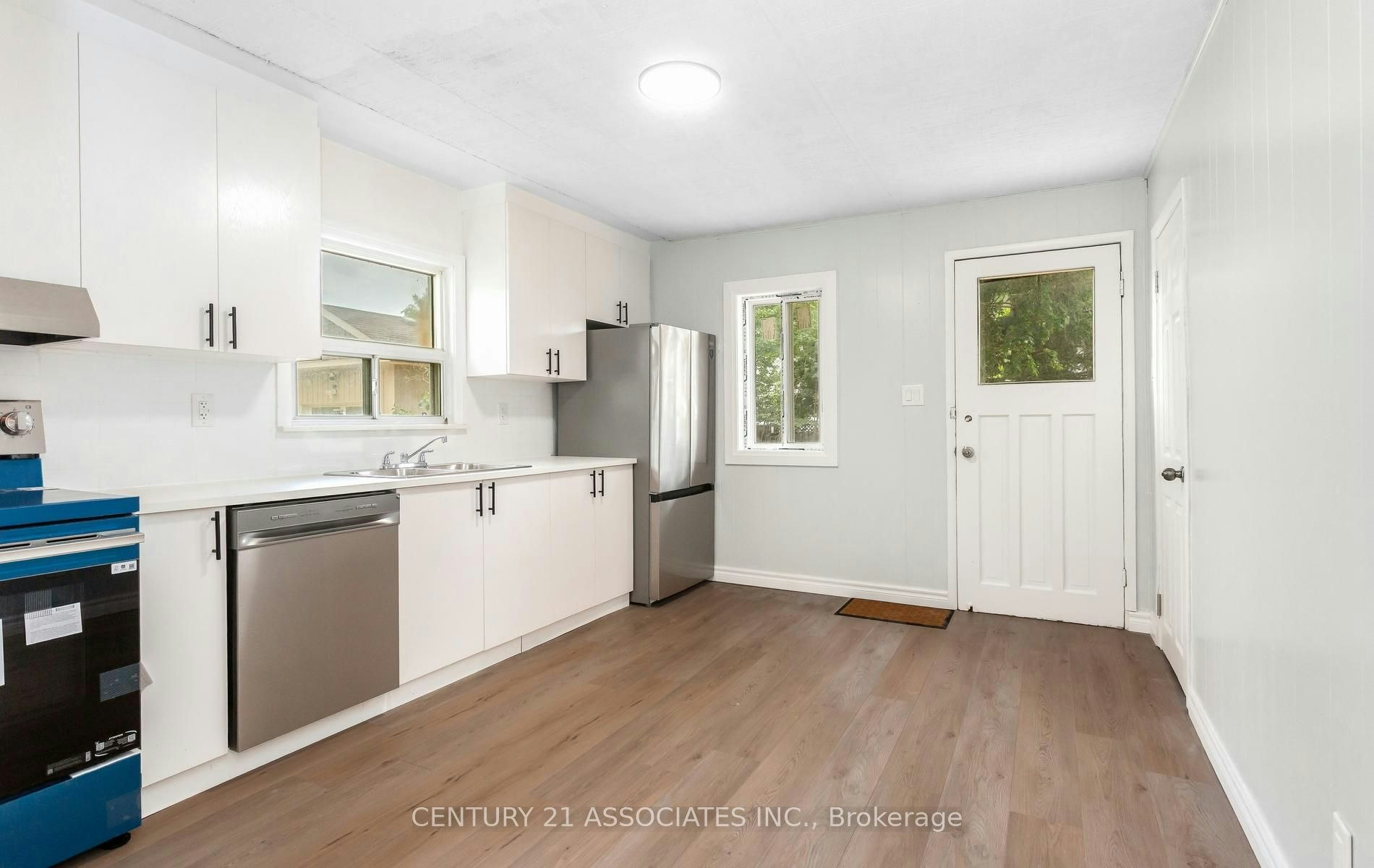 48 King Street, Halton Hills, ON, L7G 2G4 - 11