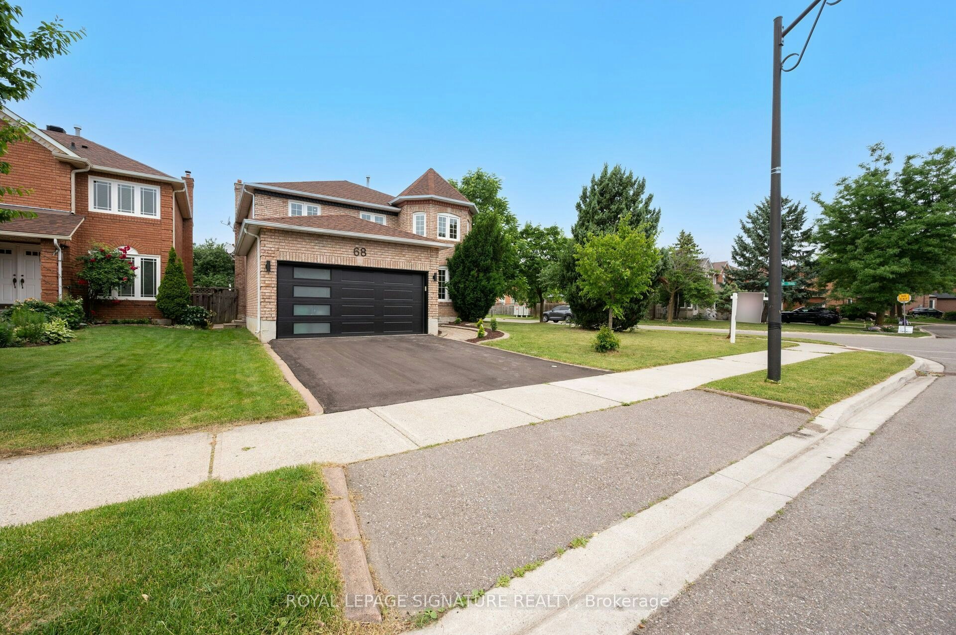 68 Blackwell Place, Brampton, ON, L6W 4L6