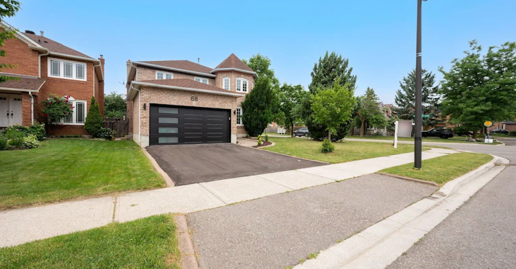 68 Blackwell Place, Brampton, ON, L6W 4L6