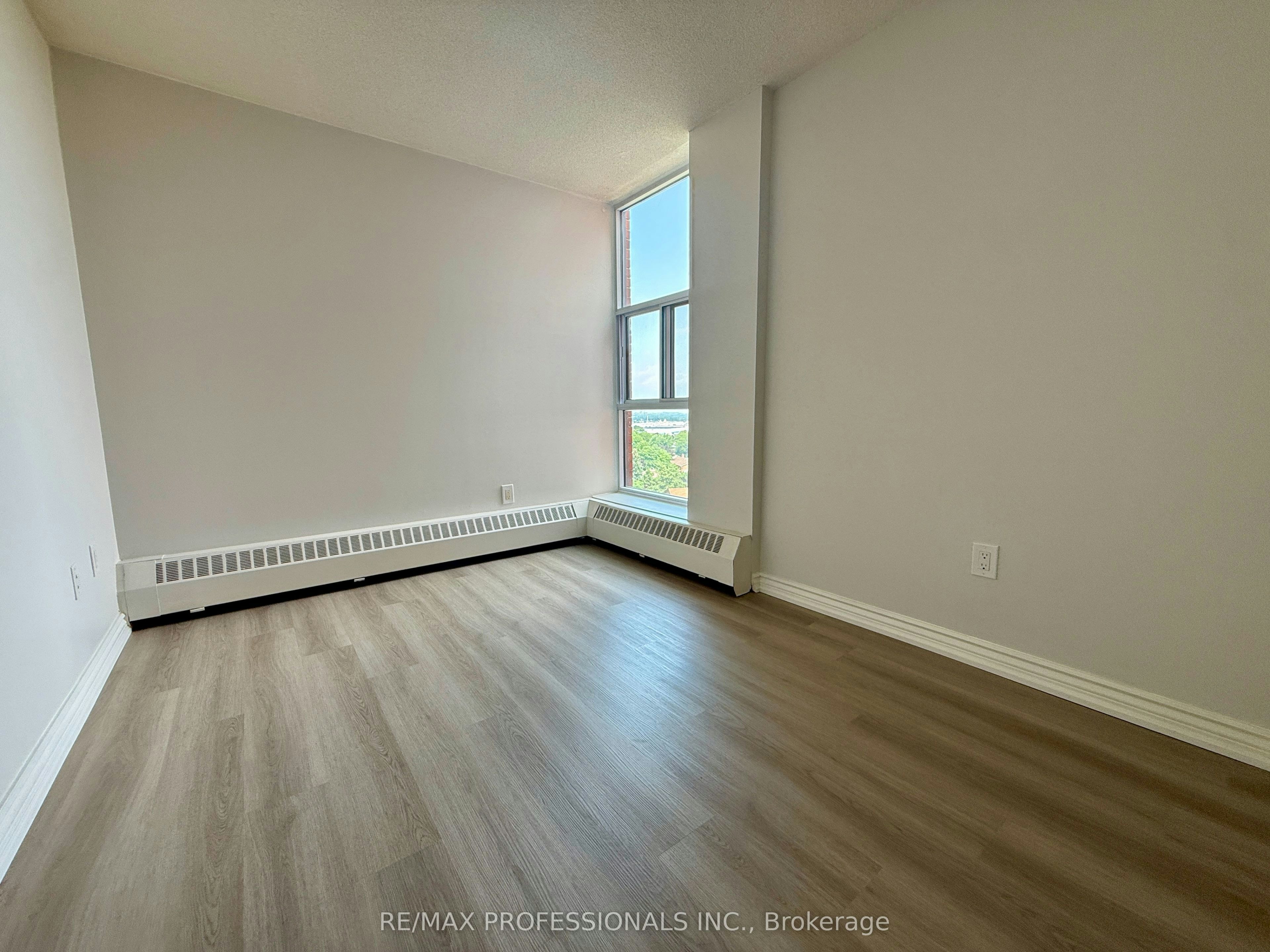 1102-2665 Windwood Drive, Mississauga, ON, L5N 2P2 - 41