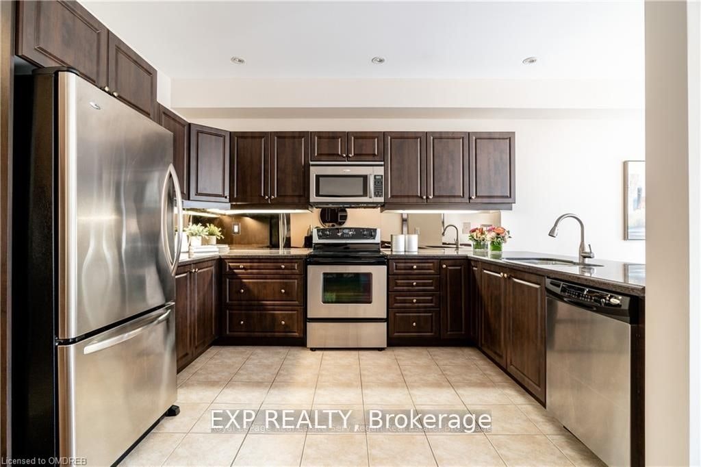 1333 Kestell Boulevard, Oakville, ON, L6H 0C8 - 3