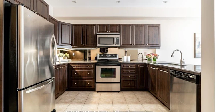 1333 Kestell Boulevard, Oakville, ON, L6H 0C8 - 3