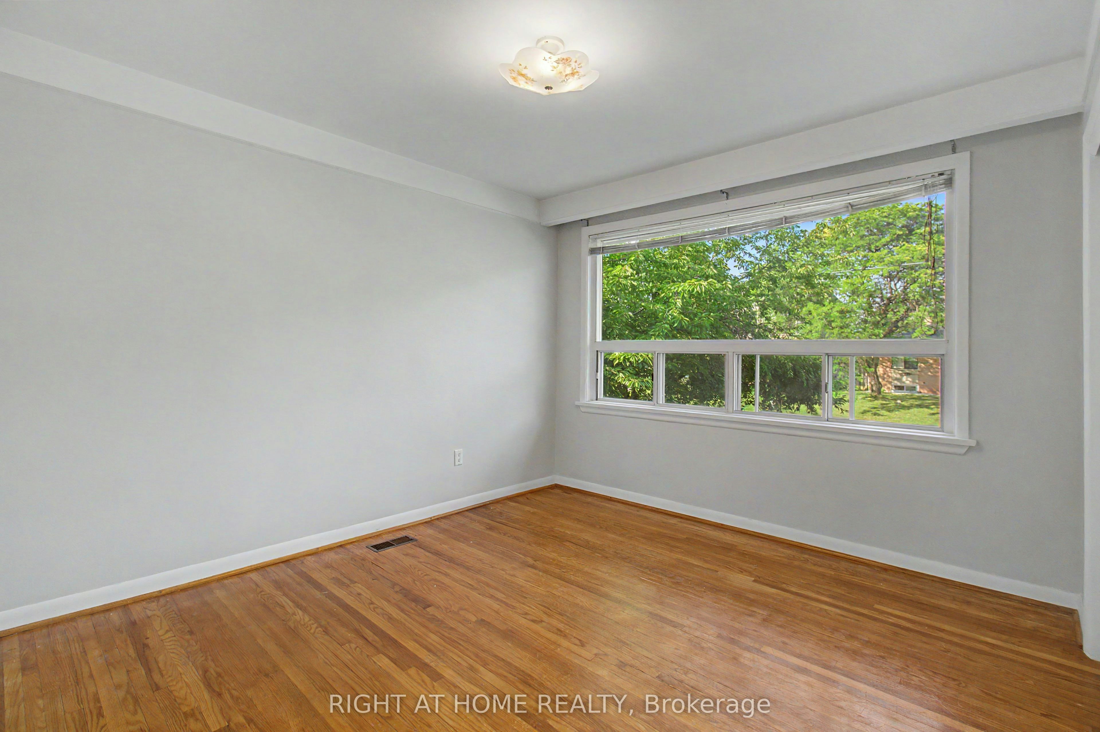 Upper-426 Seaton Drive, Oakville, ON, L6L 3Y4 - 13