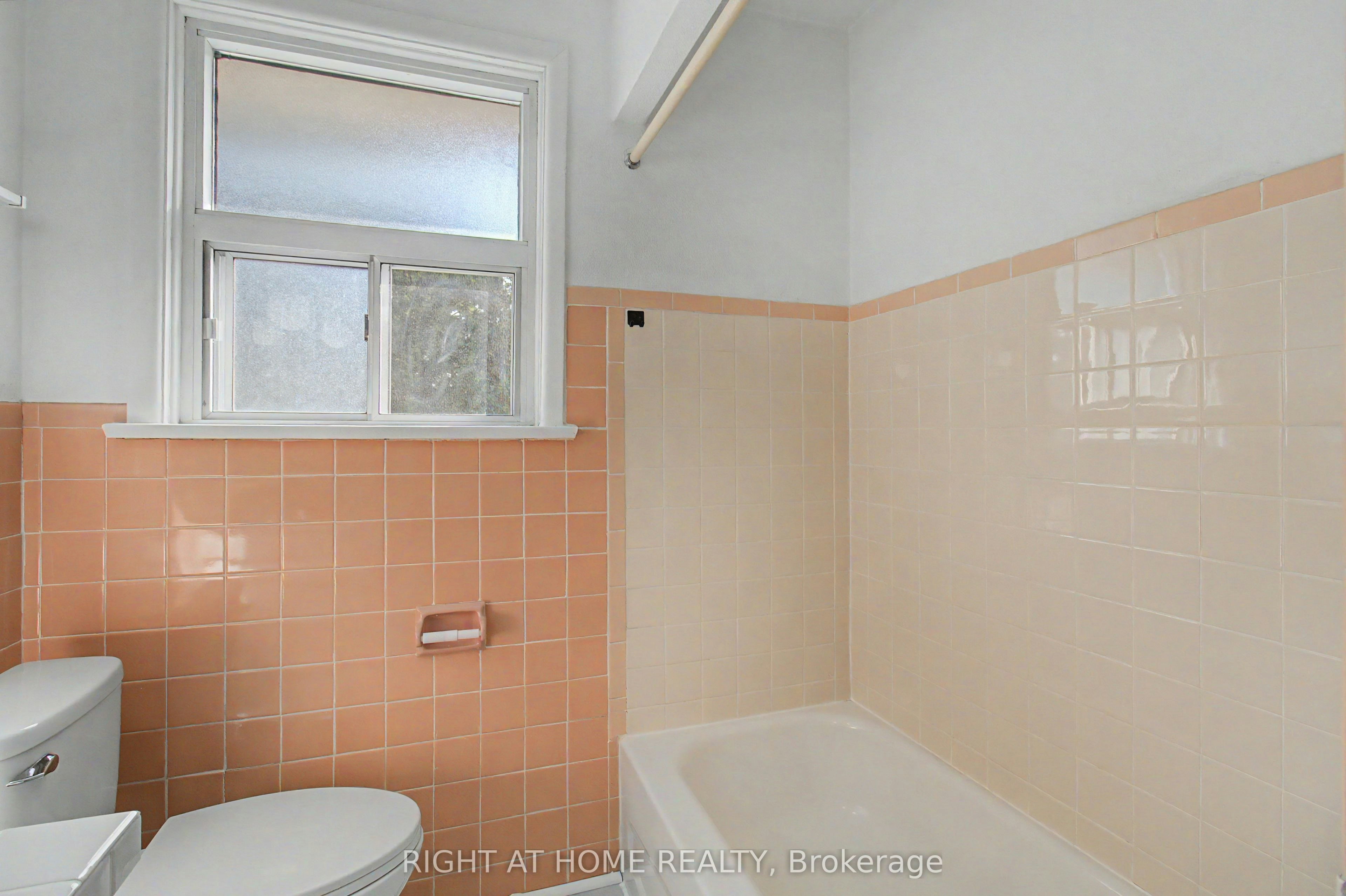 Upper-426 Seaton Drive, Oakville, ON, L6L 3Y4 - 21