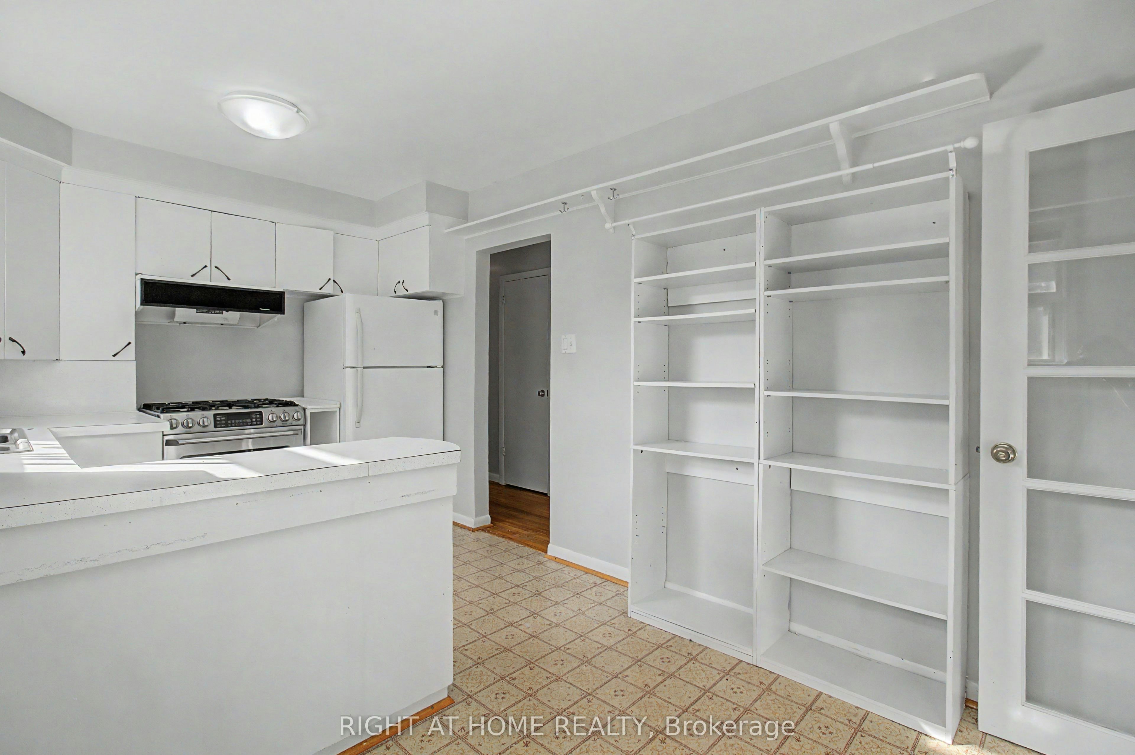 Upper-426 Seaton Drive, Oakville, ON, L6L 3Y4 - 5