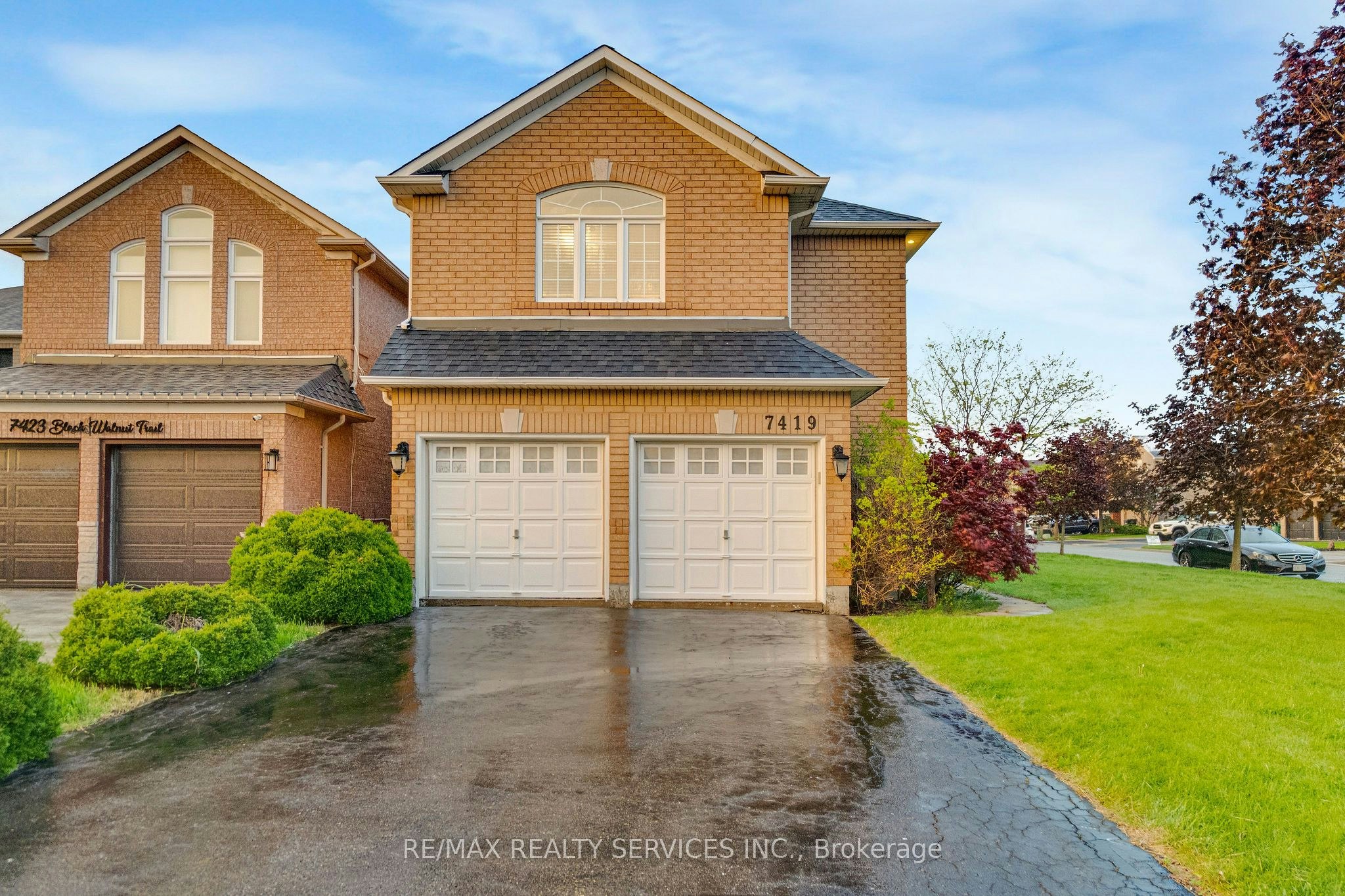 7419 Black Walnut Trail, Mississauga, ON, L5N 8A4