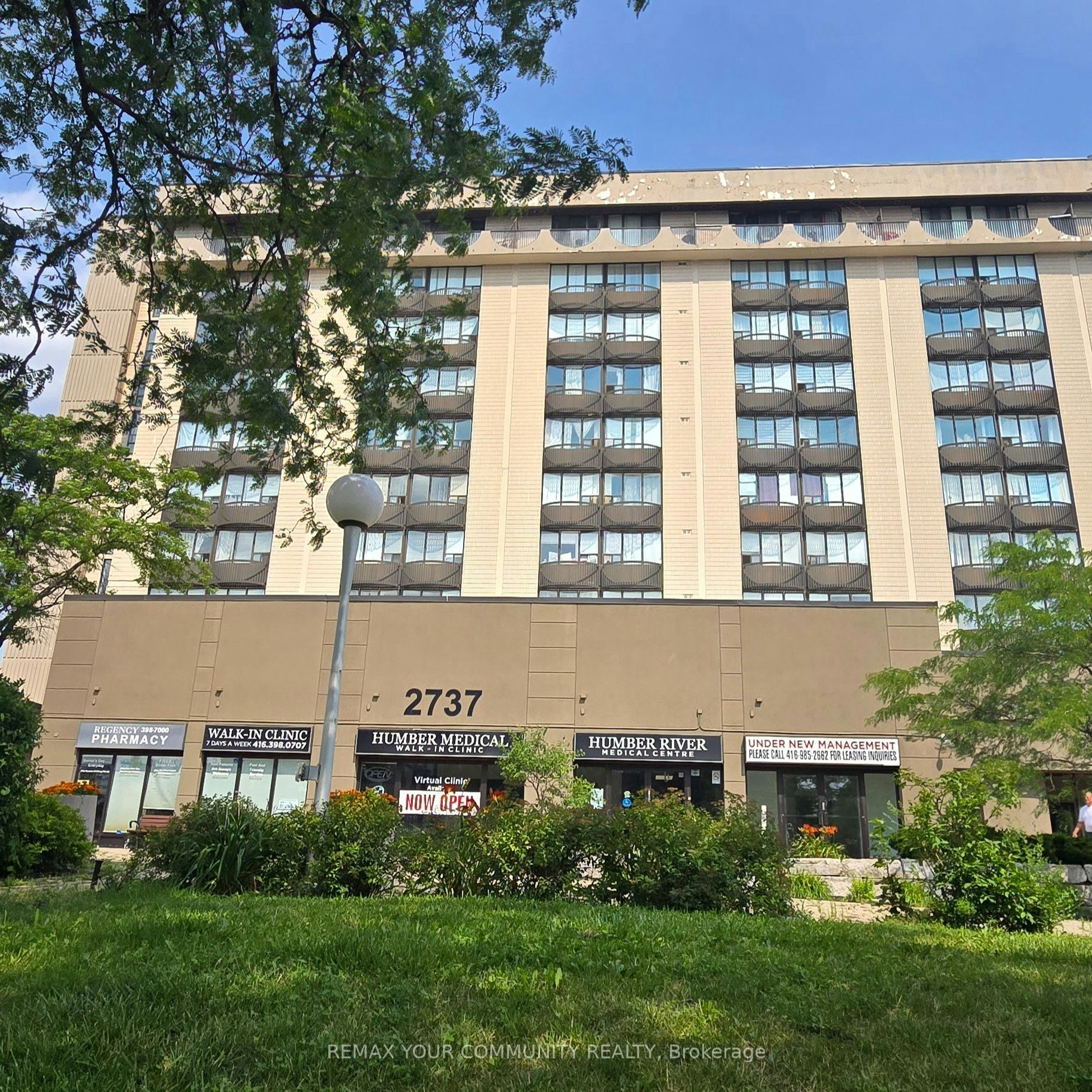 413-2737 Keele Street, Toronto, ON, M3M 2E9