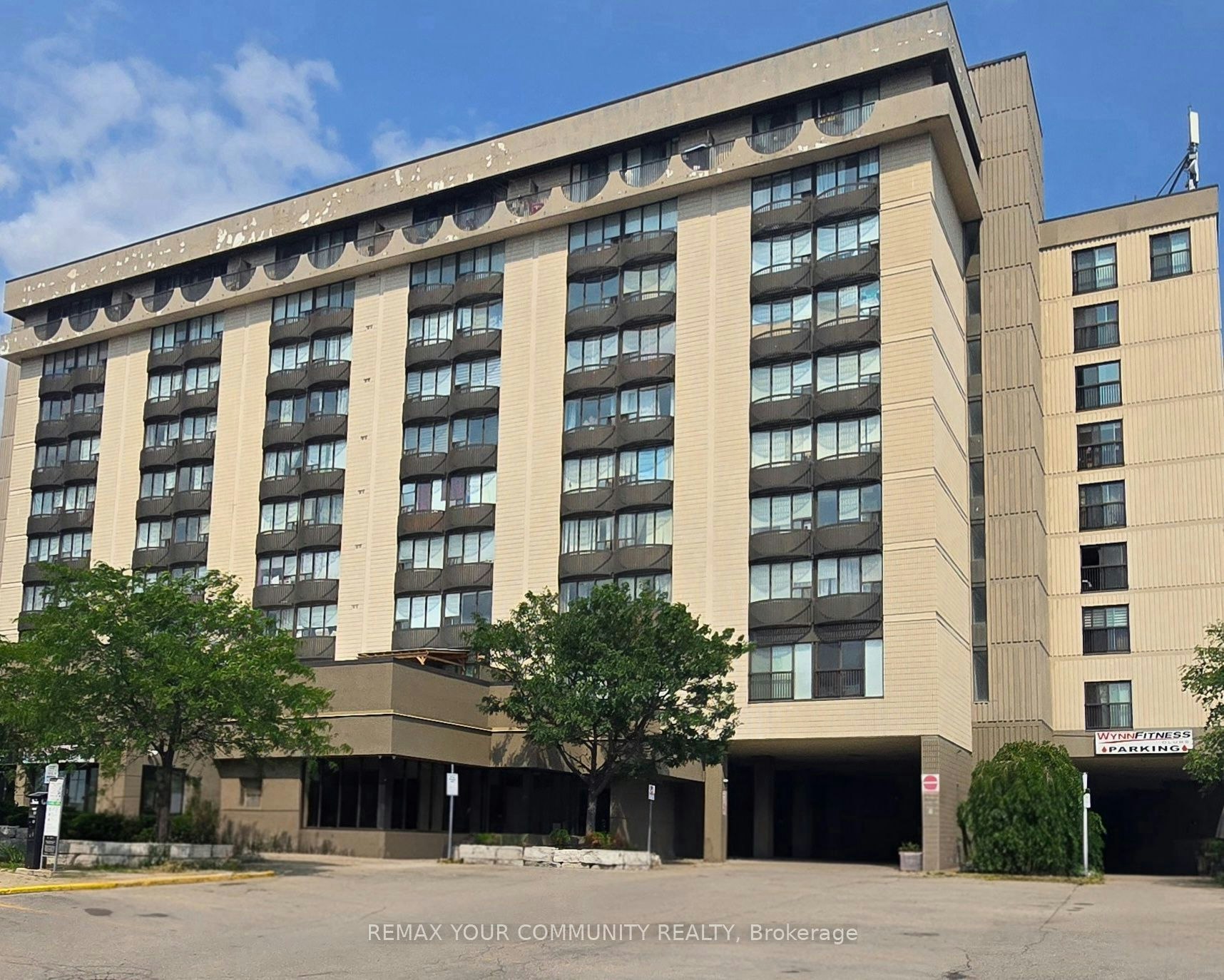 413-2737 Keele Street, Toronto, ON, M3M 2E9