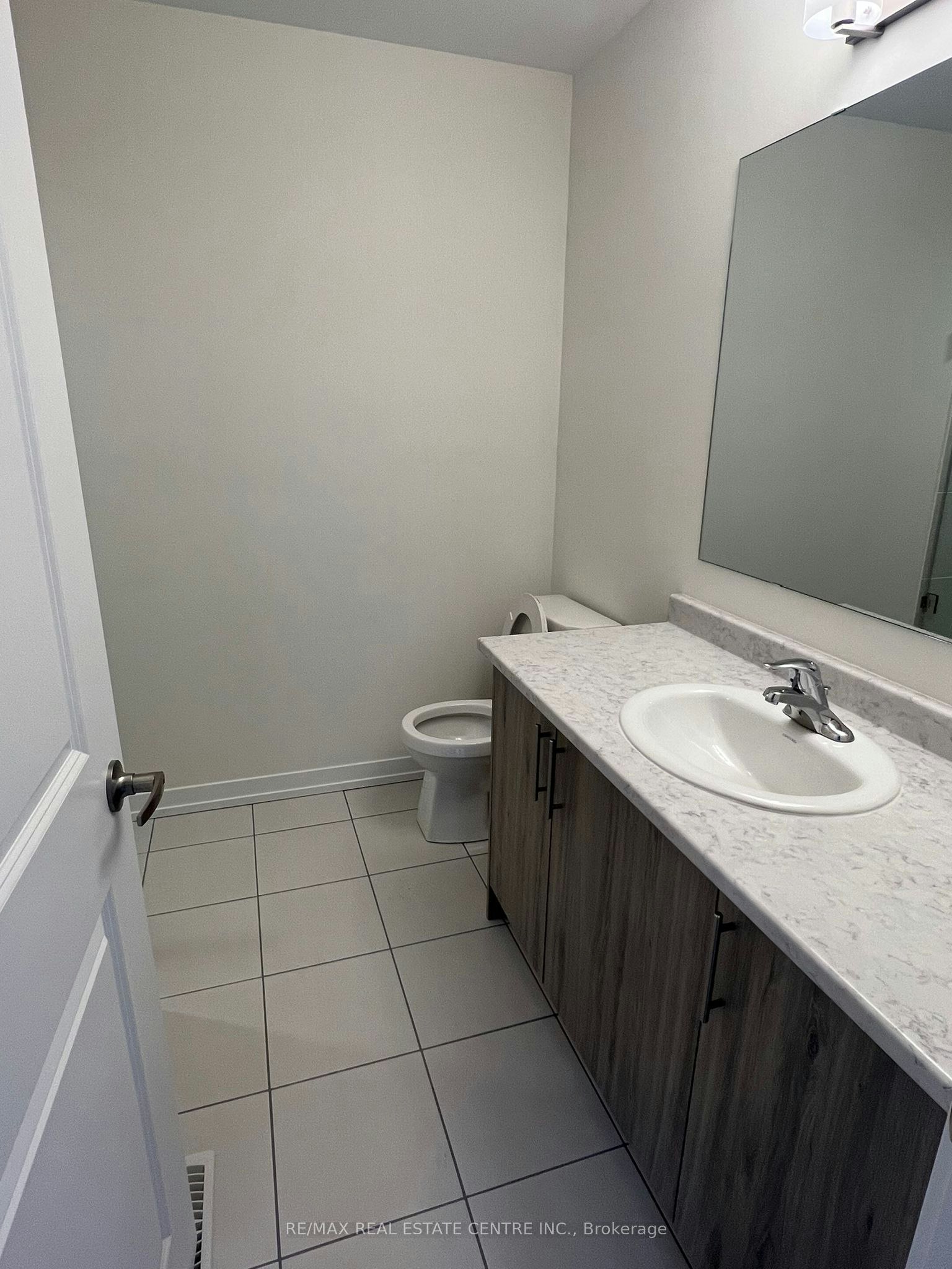 1551 Hilson Heights, Milton, ON, L9E 1V5 - 16