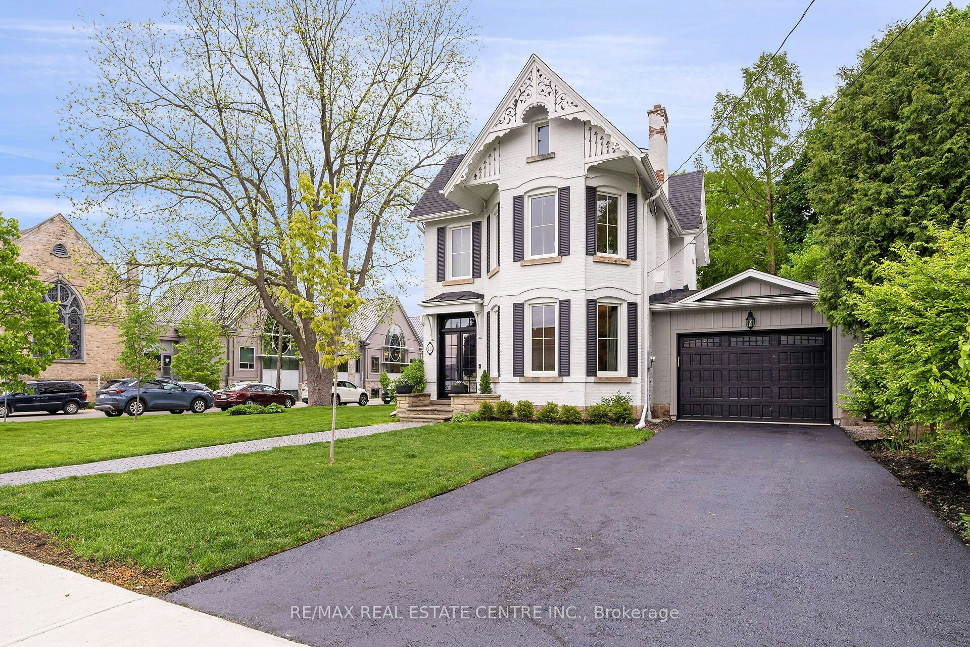 11 Church Street, Halton Hills, ON, L7G 2A4 - 2