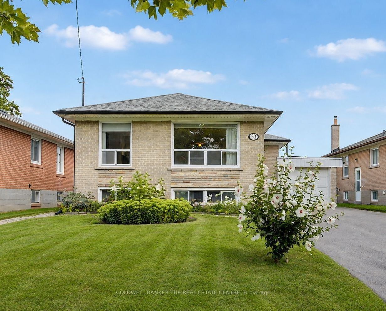 33 Danish Crescent, Toronto, ON, M9C 4A6