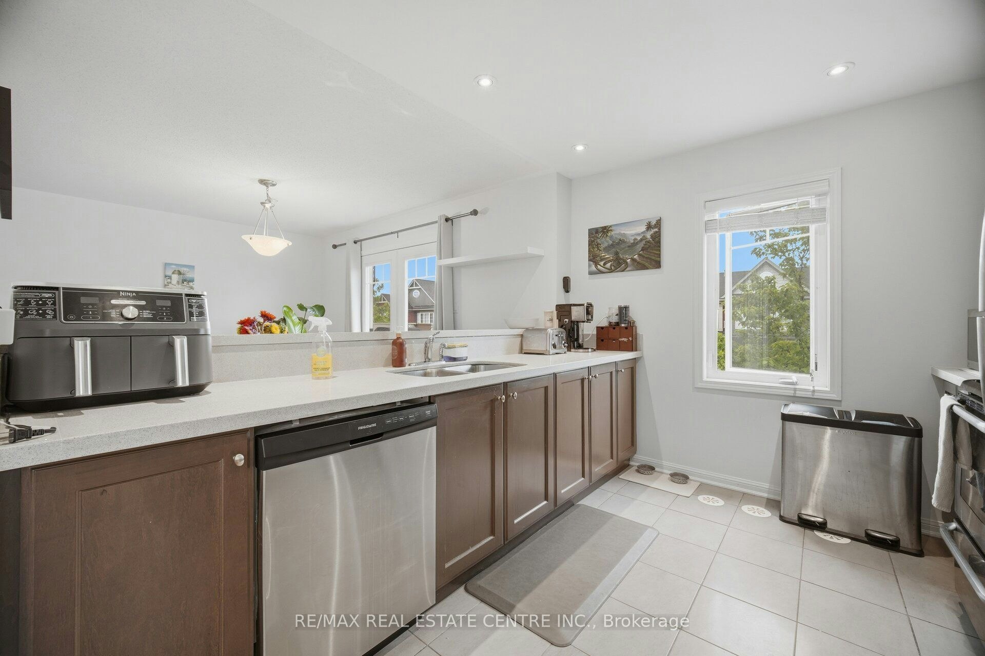 254 Septimus Heights, Milton, ON, L9T 8N6 - 17