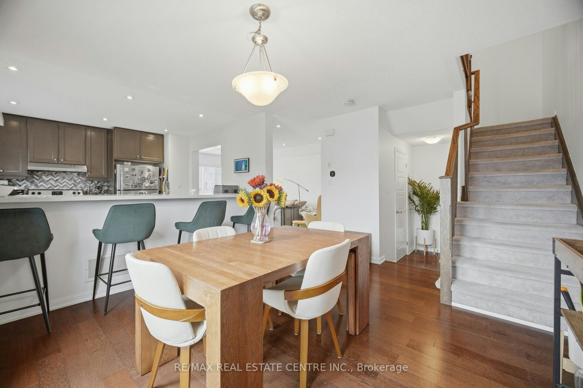 254 Septimus Heights, Milton, ON, L9T 8N6 - 19