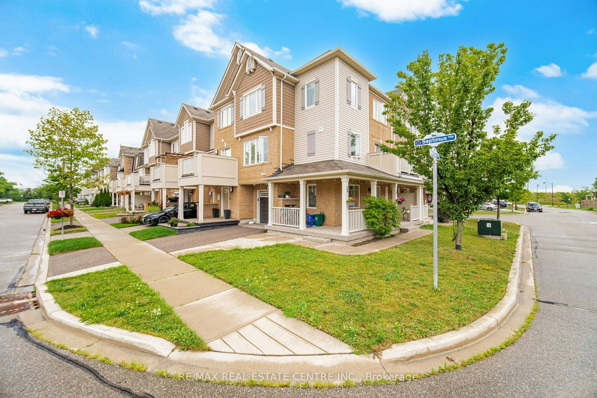 254 Septimus Heights, Milton, ON, L9T 8N6
