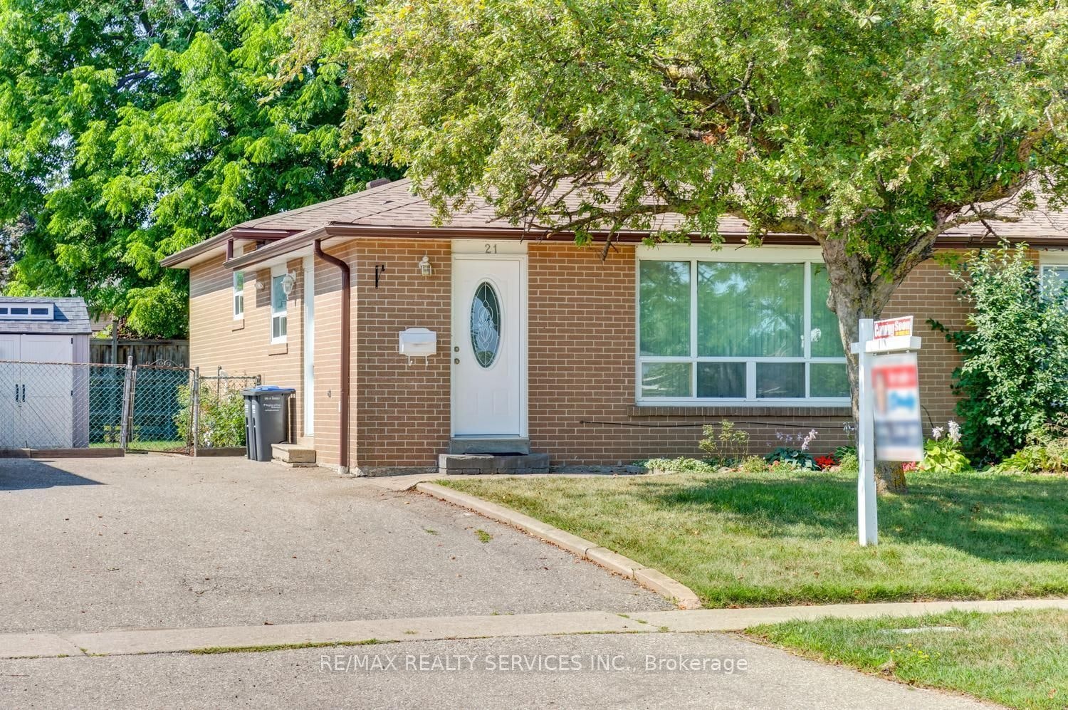 21 Finchgate Boulevard, Brampton, ON, L6T 3H7
