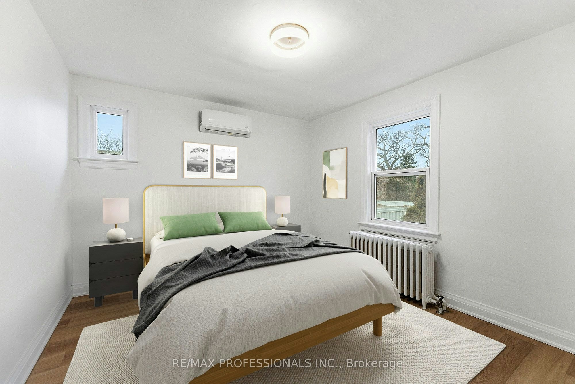 Upper-308 Jane Street, Toronto, ON, M6S 3Z4 - 3