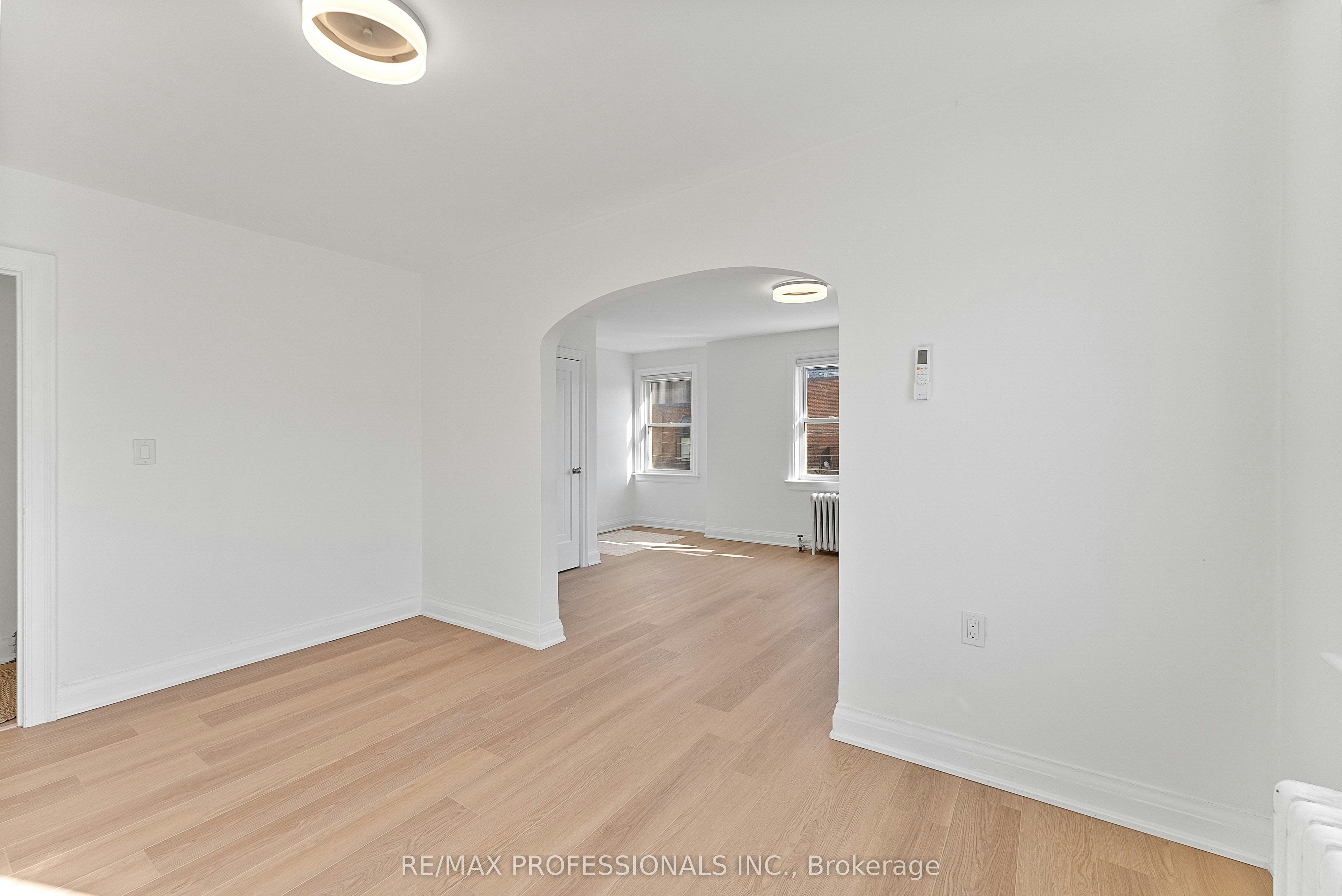 Upper-308 Jane Street, Toronto, ON, M6S 3Z4 - 15