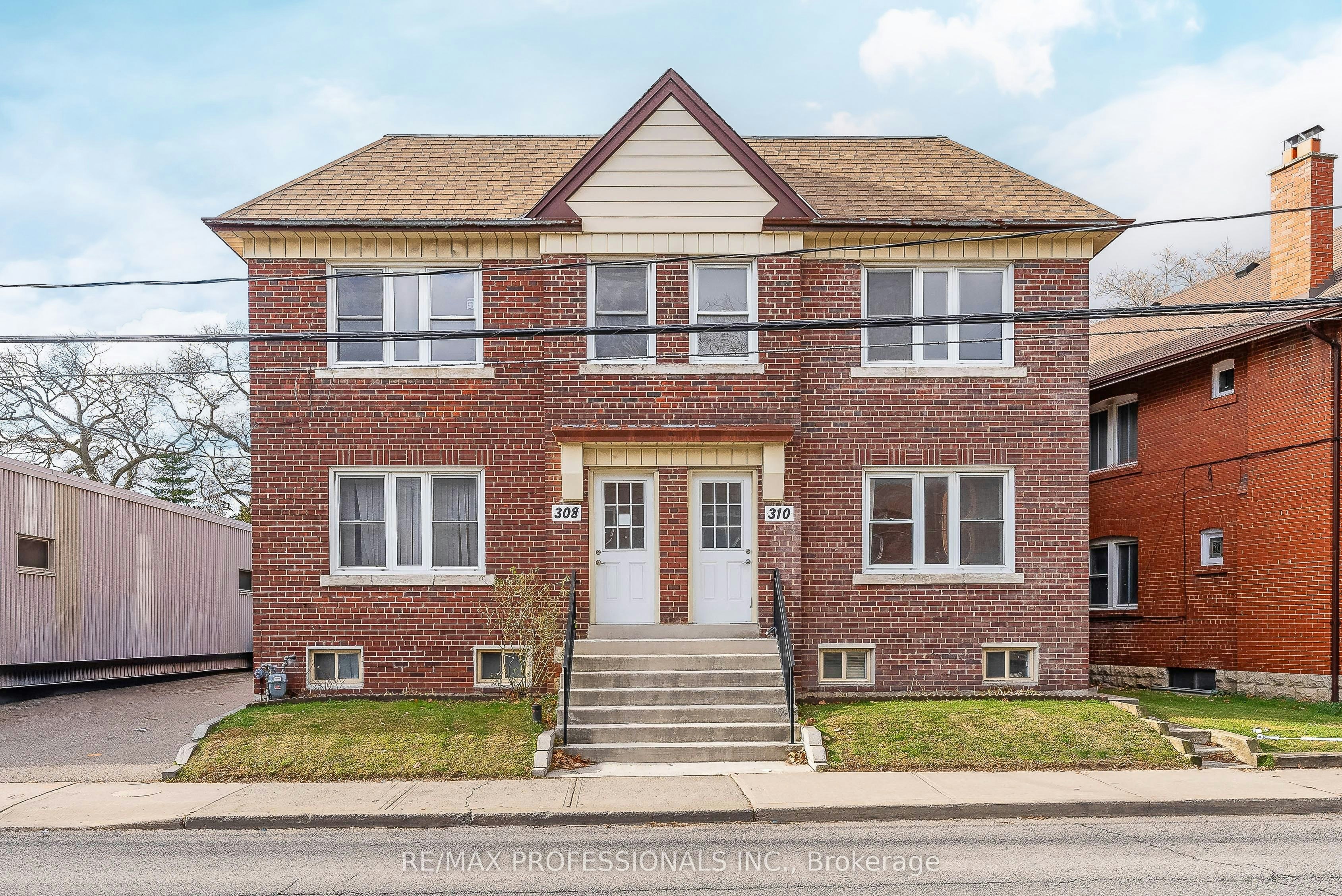 Upper-308 Jane Street, Toronto, ON, M6S 3Z4 - 5