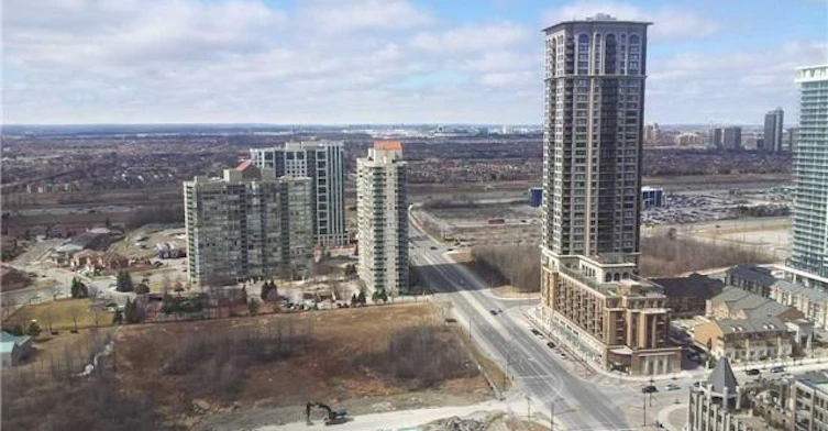 2706-4099 Brickstone Mews Parkway, Mississauga, ON, L5B 3M8