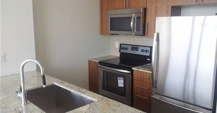 2706-4099 Brickstone Mews Parkway, Mississauga, ON, L5B 3M8 - 3
