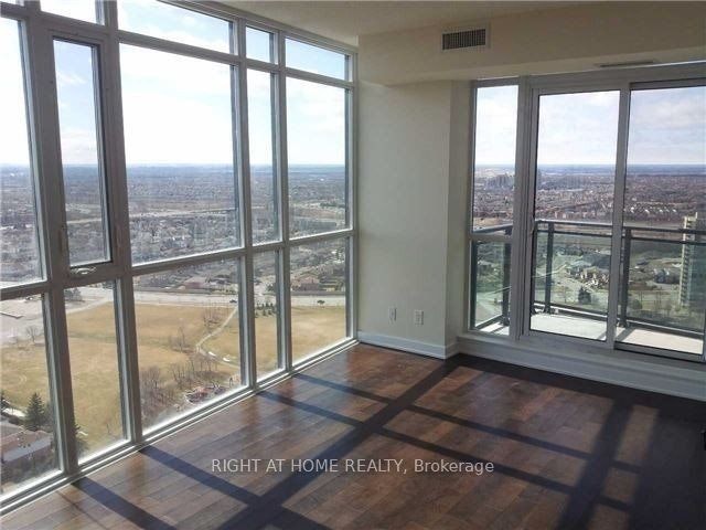 2706-4099 Brickstone Mews Parkway, Mississauga, ON, L5B 3M8 - 2