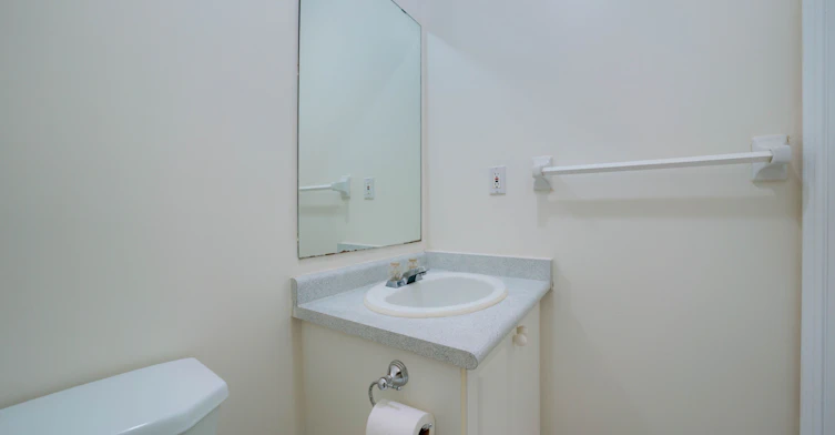 5915 Hemingway Road, Mississauga, ON, L5M 5K8 - 13