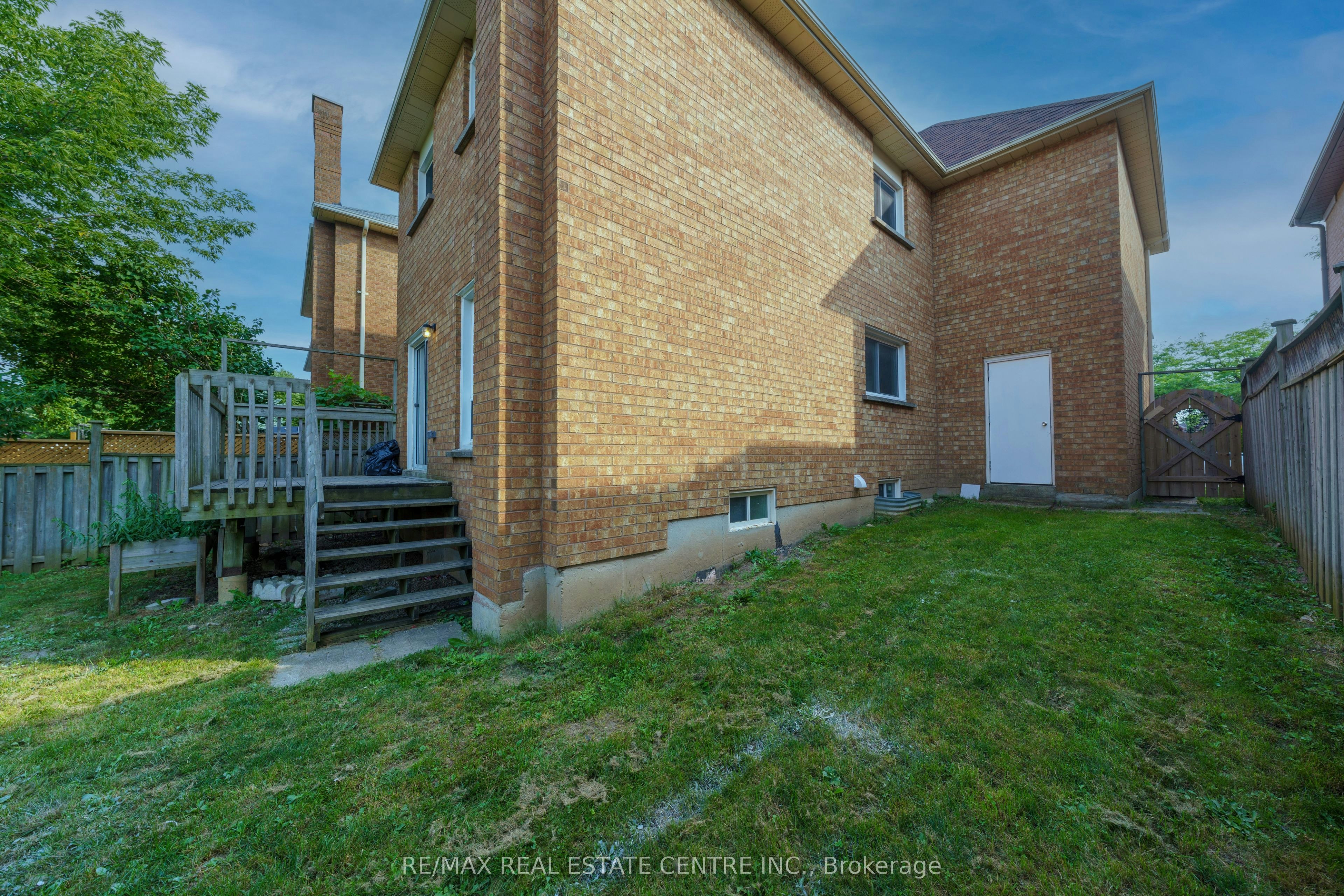 5915 Hemingway Road, Mississauga, ON, L5M 5K8 - 40