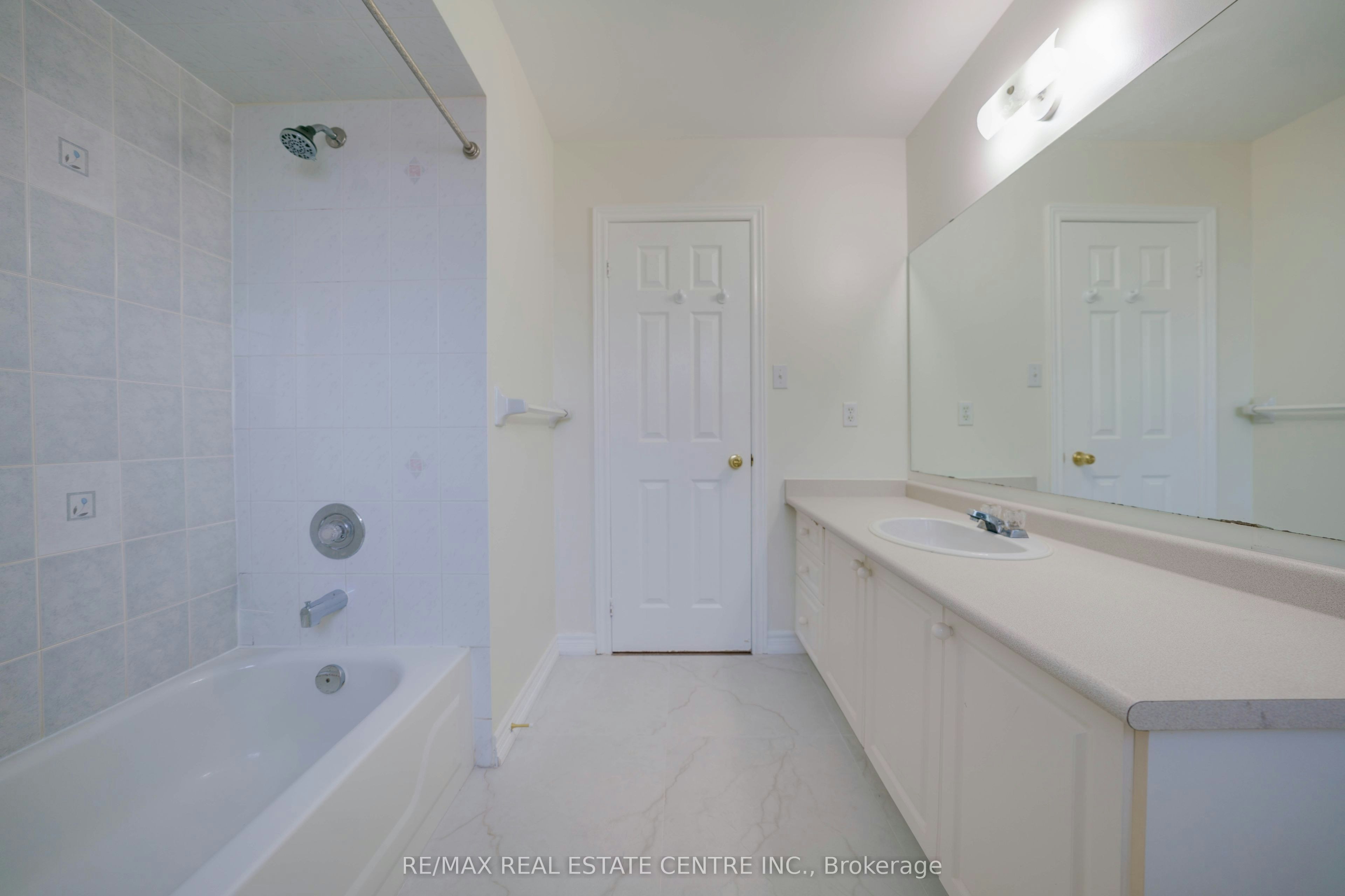 5915 Hemingway Road, Mississauga, ON, L5M 5K8 - 20